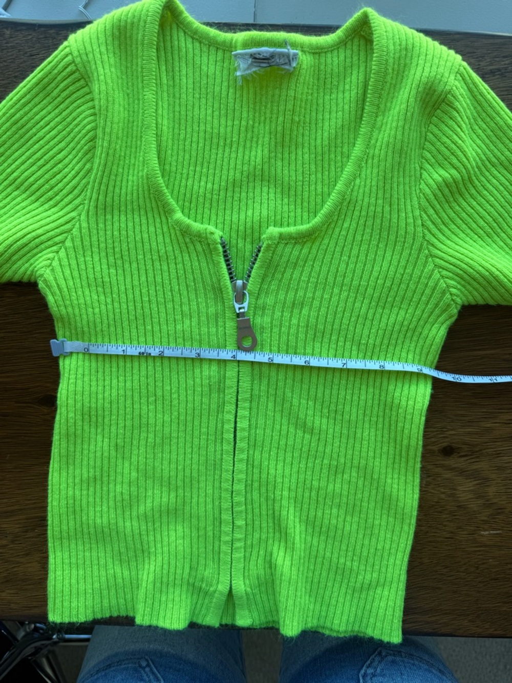 Neon Lime Ribbed Zip-Front Crop Top - Picture 4 of 5